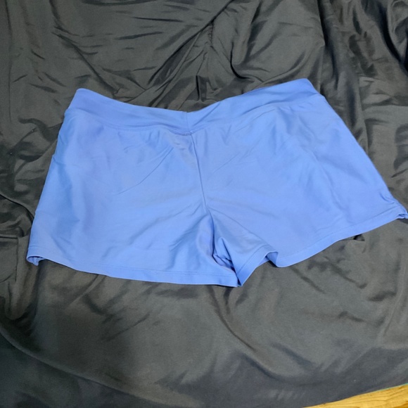 Collections by Catalina shorts  size Med.   W80 - Picture 3 of 3